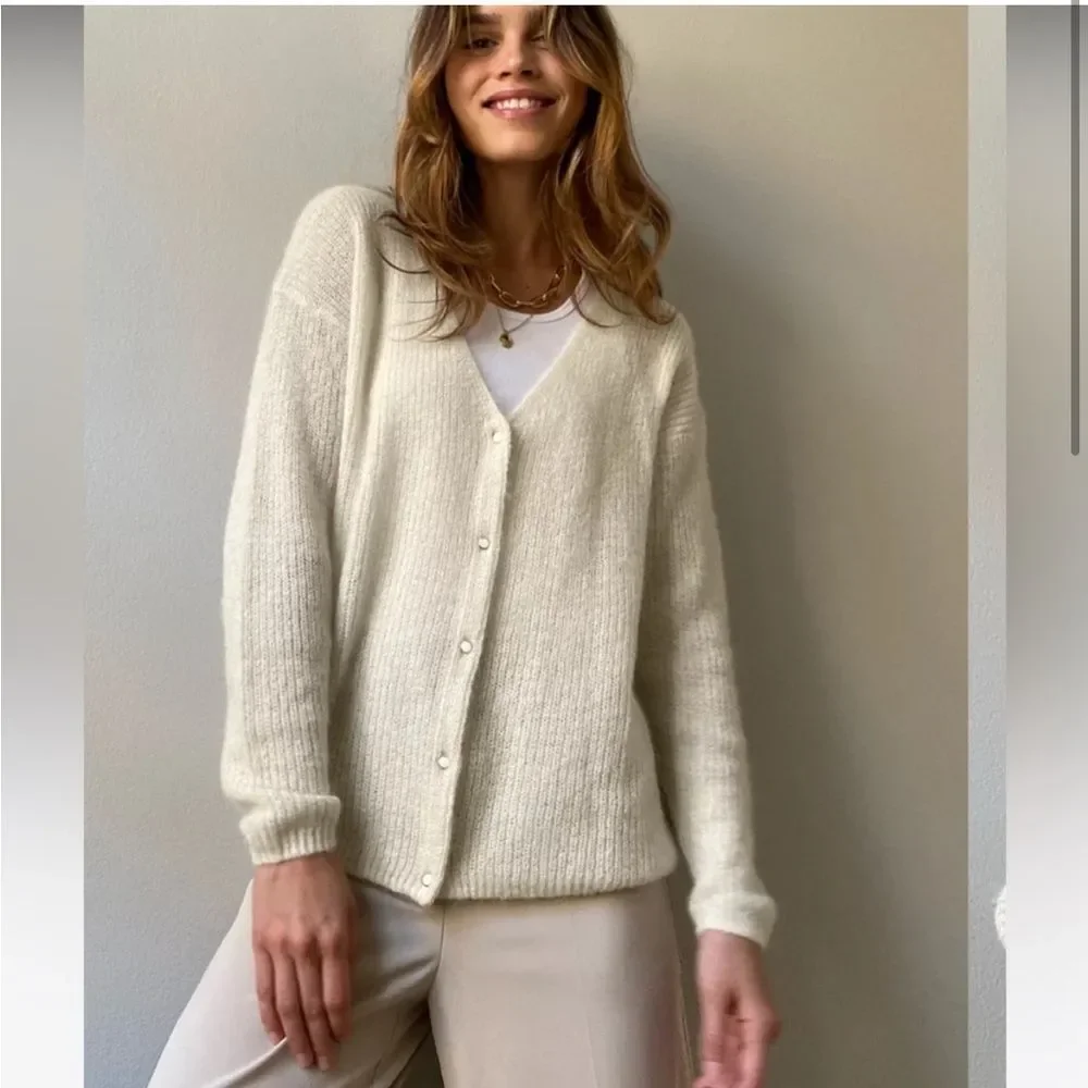 SOLD NWOT Wilfred Front To Back Cardigan - Picture 2 of 10